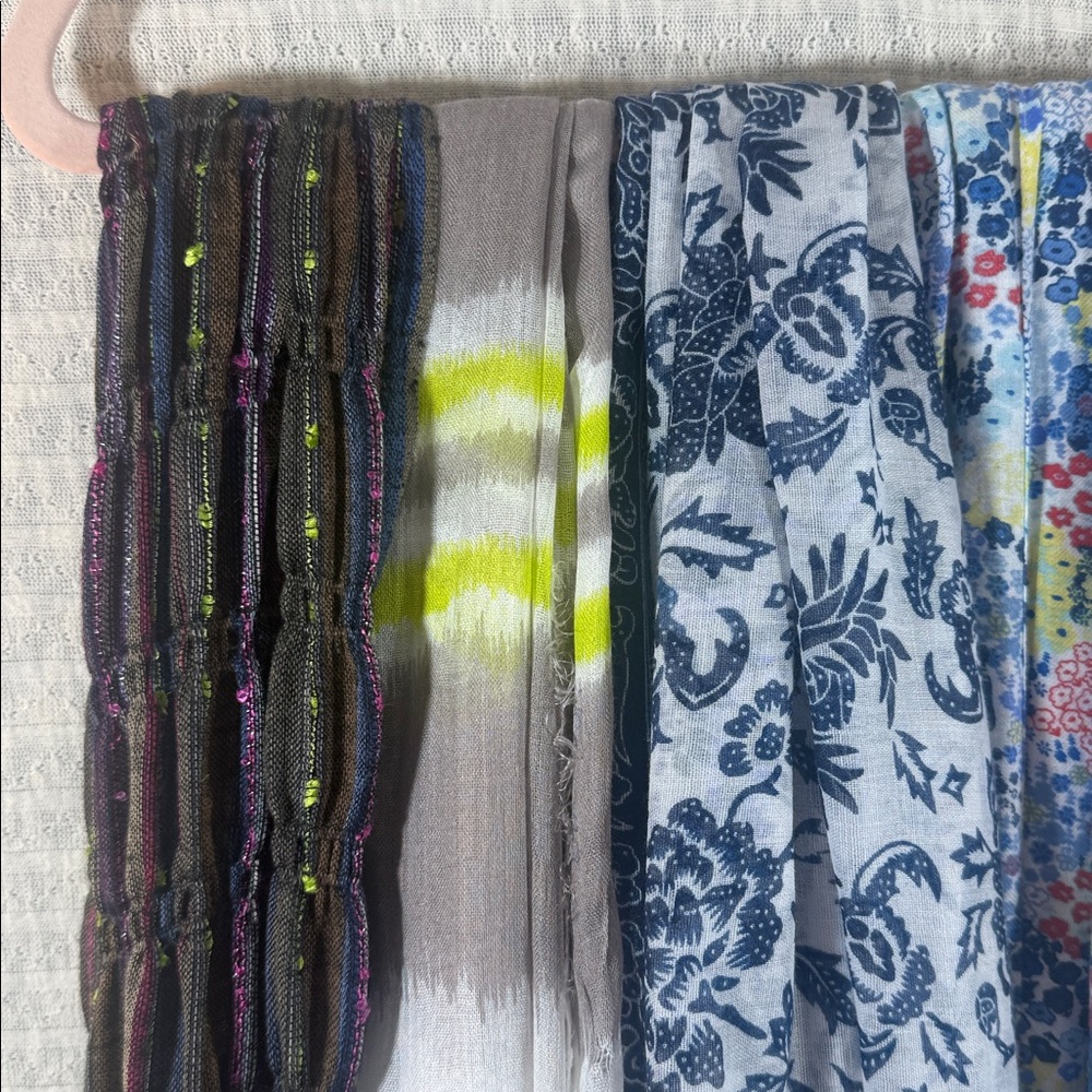 Colorful Patterned Scarves Set (6) - Picture 4 of 4